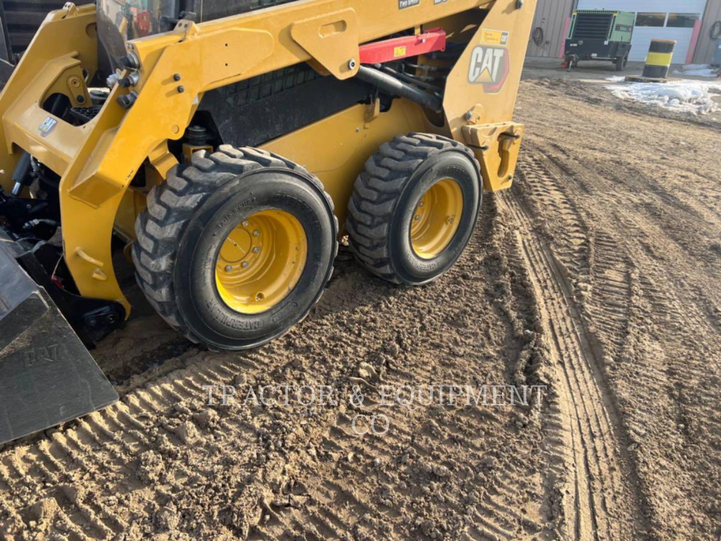 2022 Caterpillar 236D3 H2CB Skid Steer Loader