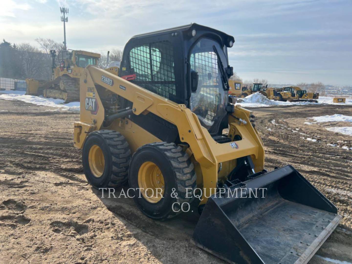 2022 Caterpillar 236D3 H2CB Skid Steer Loader