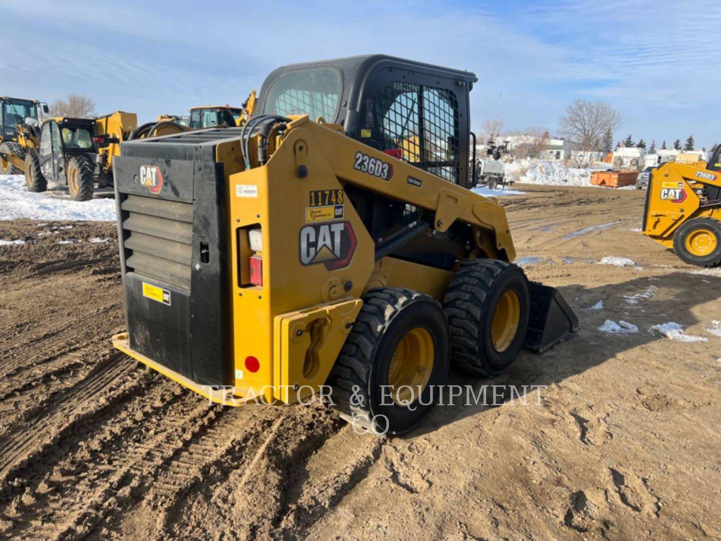 2022 Caterpillar 236D3 H2CB Skid Steer Loader