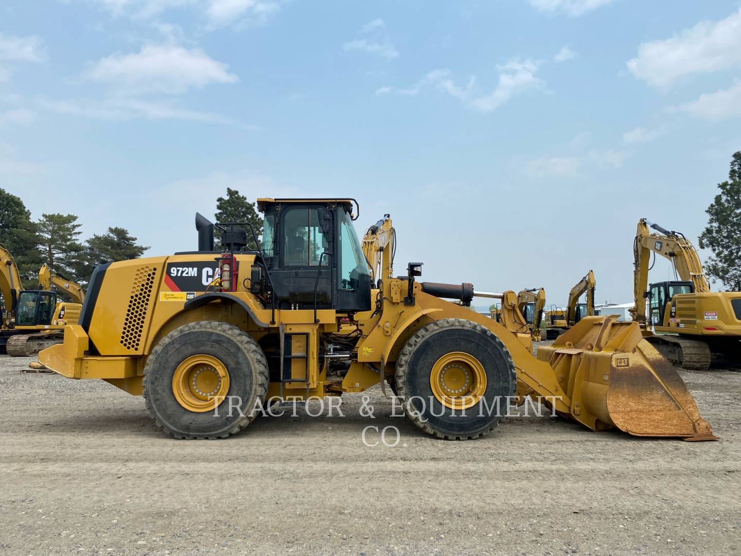 2015 Caterpillar 972M HL Wheel Loader