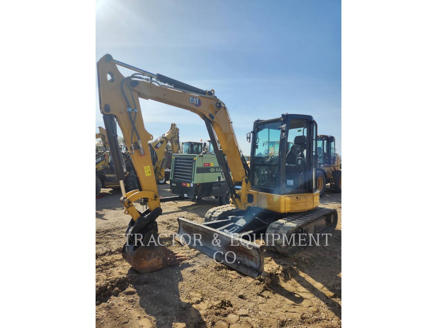 2021 Caterpillar 305E2 CRCB Excavator