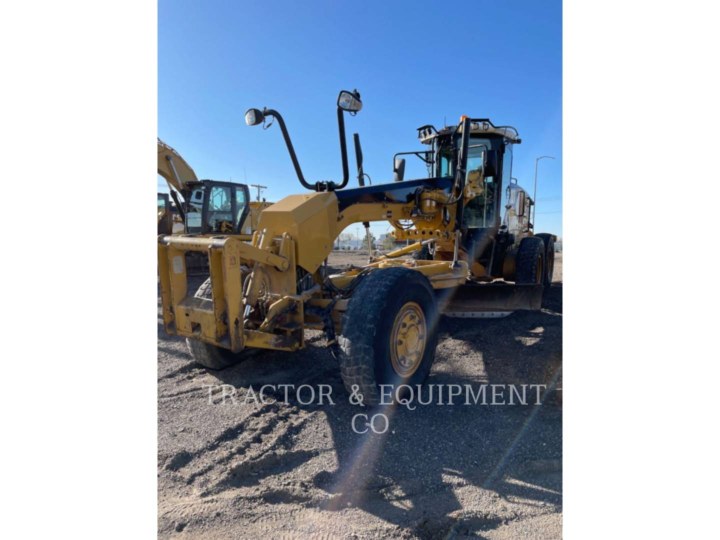 2010 Caterpillar 140M AWD Grader - Road