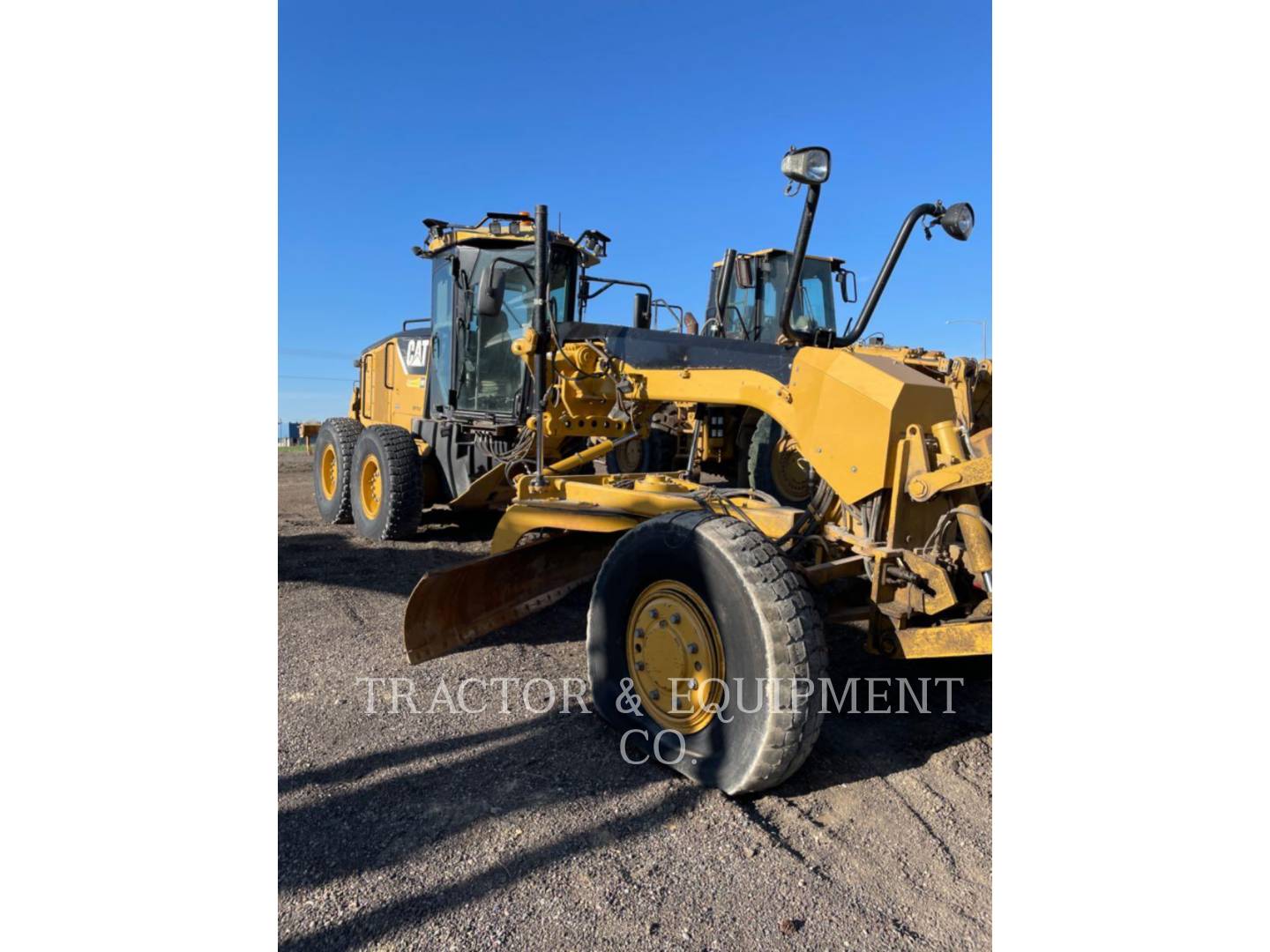 2010 Caterpillar 140M AWD Grader - Road