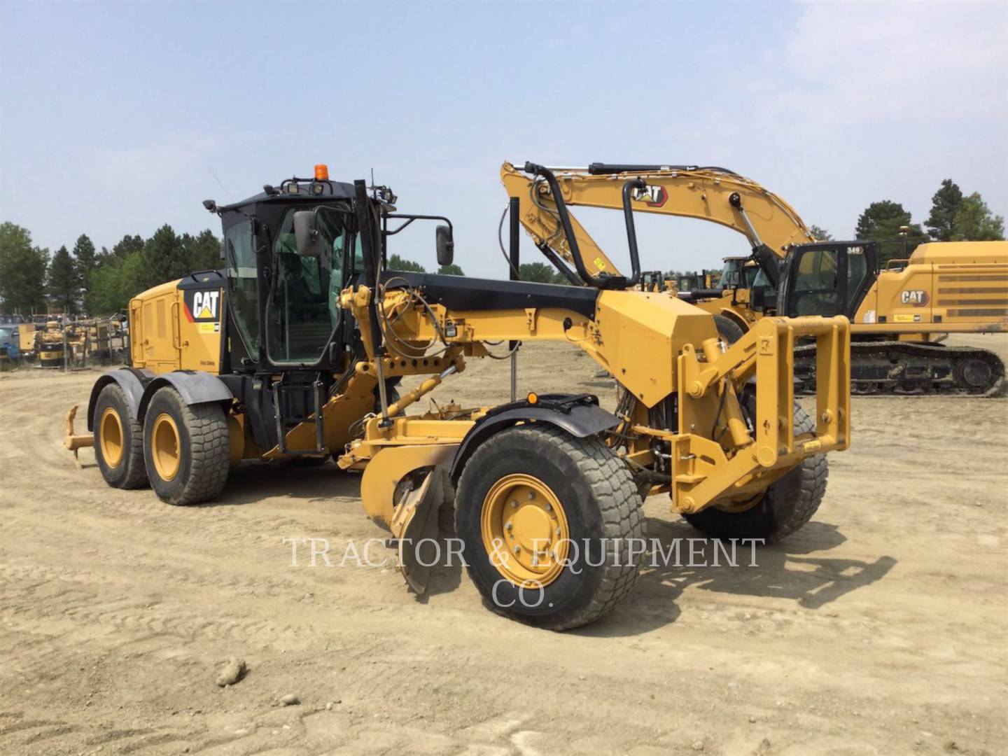 2016 Caterpillar 160M3AWD Grader - Road