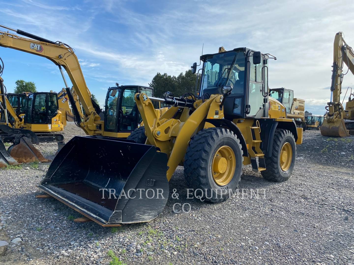 2022 Caterpillar 914 Wheel Loader