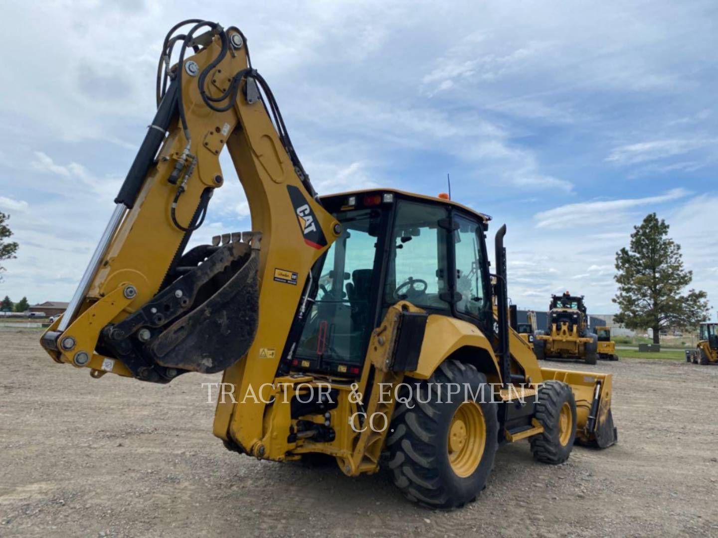 2018 Caterpillar 430 Tractor Loader Backhoe