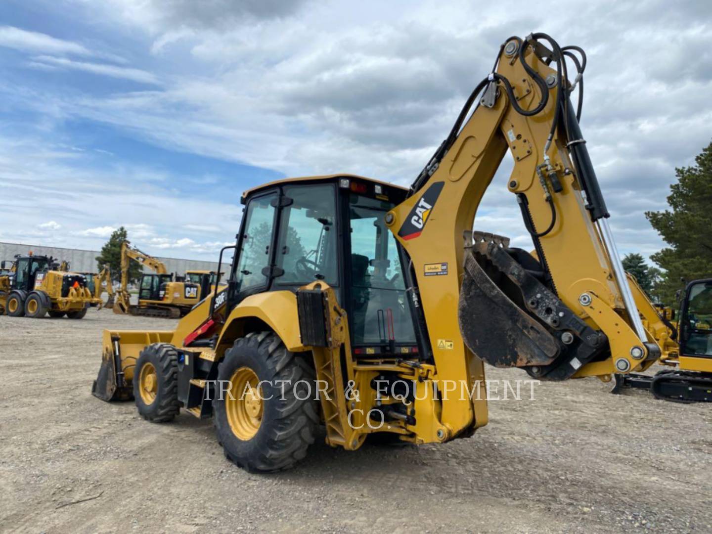 2018 Caterpillar 430 Tractor Loader Backhoe