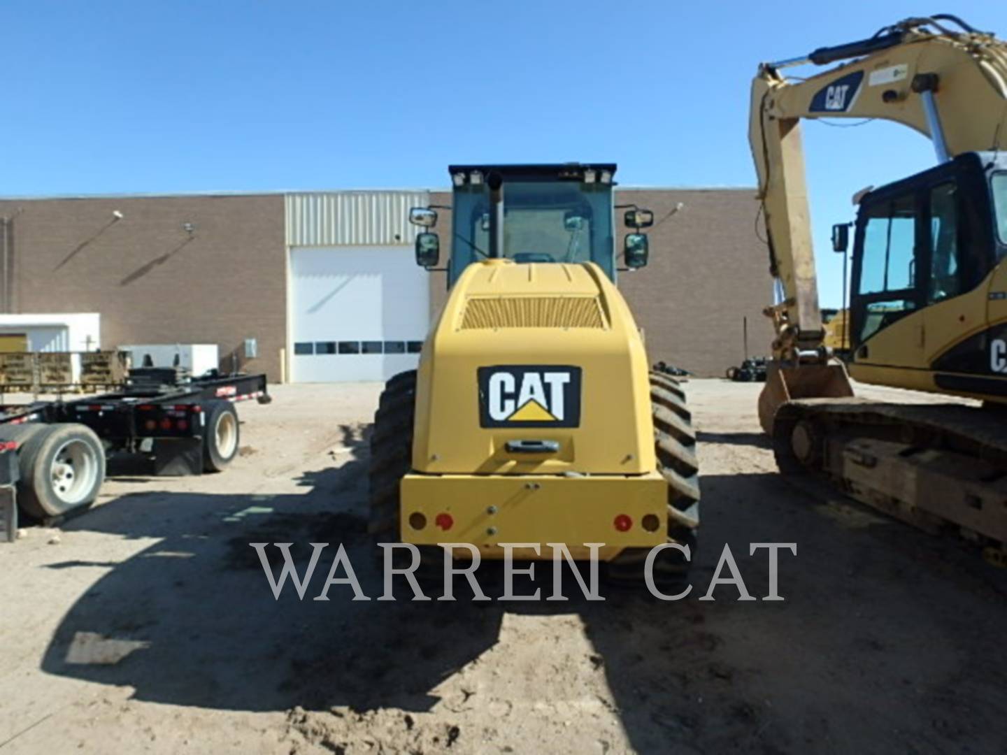 2018 Caterpillar CP56B Paver