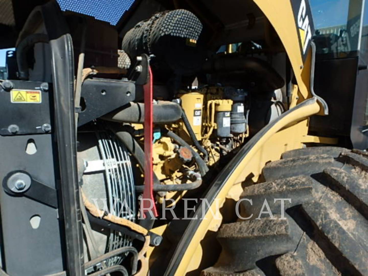 2018 Caterpillar CP56B Paver