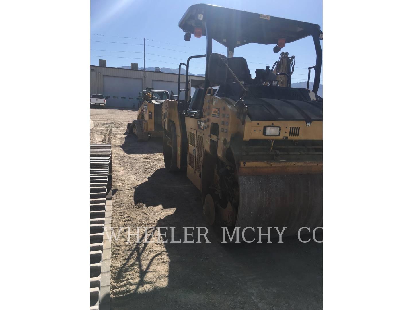 2018 Caterpillar CB66B Vibratory Double