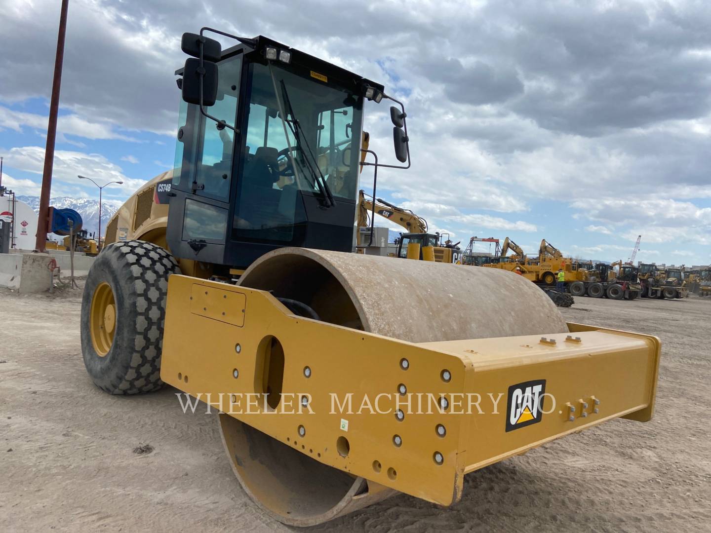 2018 Caterpillar CS74B Vibratory Single