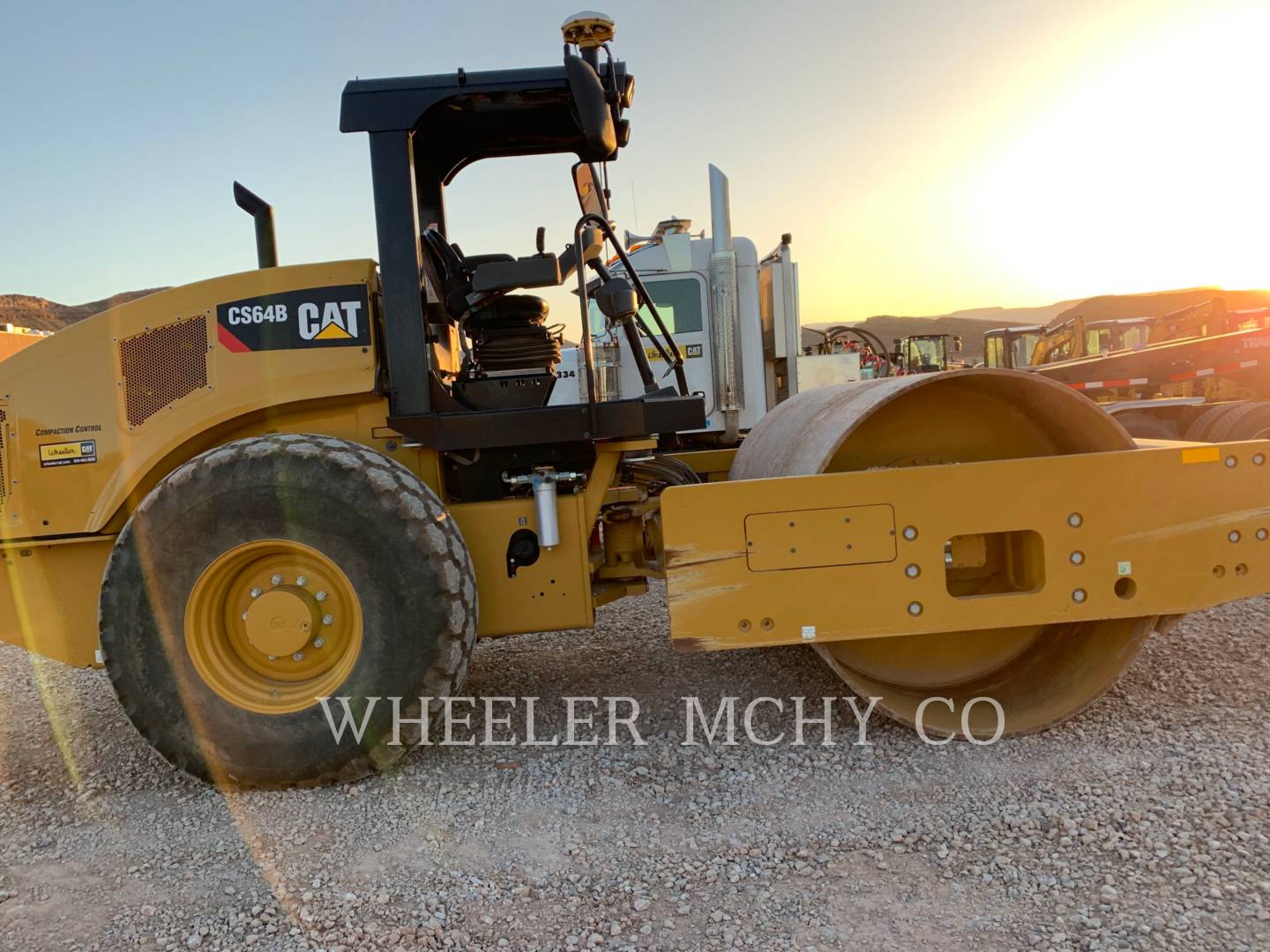 2017 Caterpillar CS64B CNPY Vibratory Single