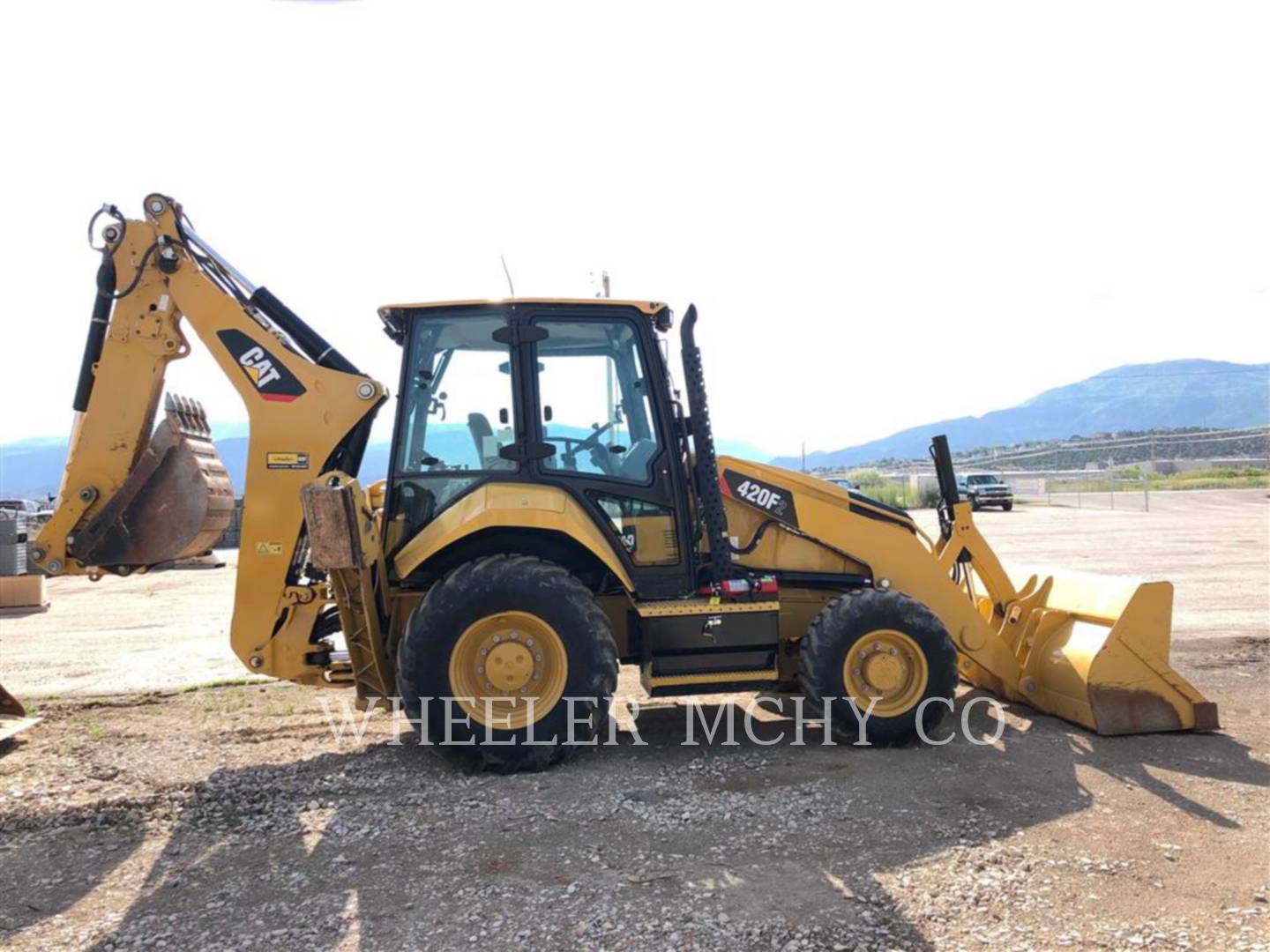 2017 Caterpillar 420F2 E Tractor Loader Backhoe