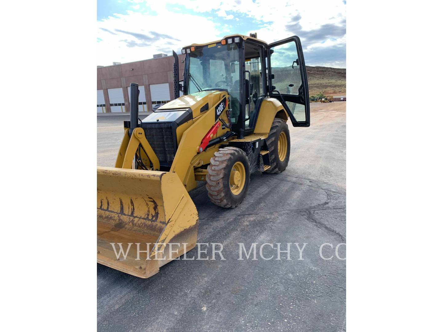 2017 Caterpillar 420F2 E Tractor Loader Backhoe