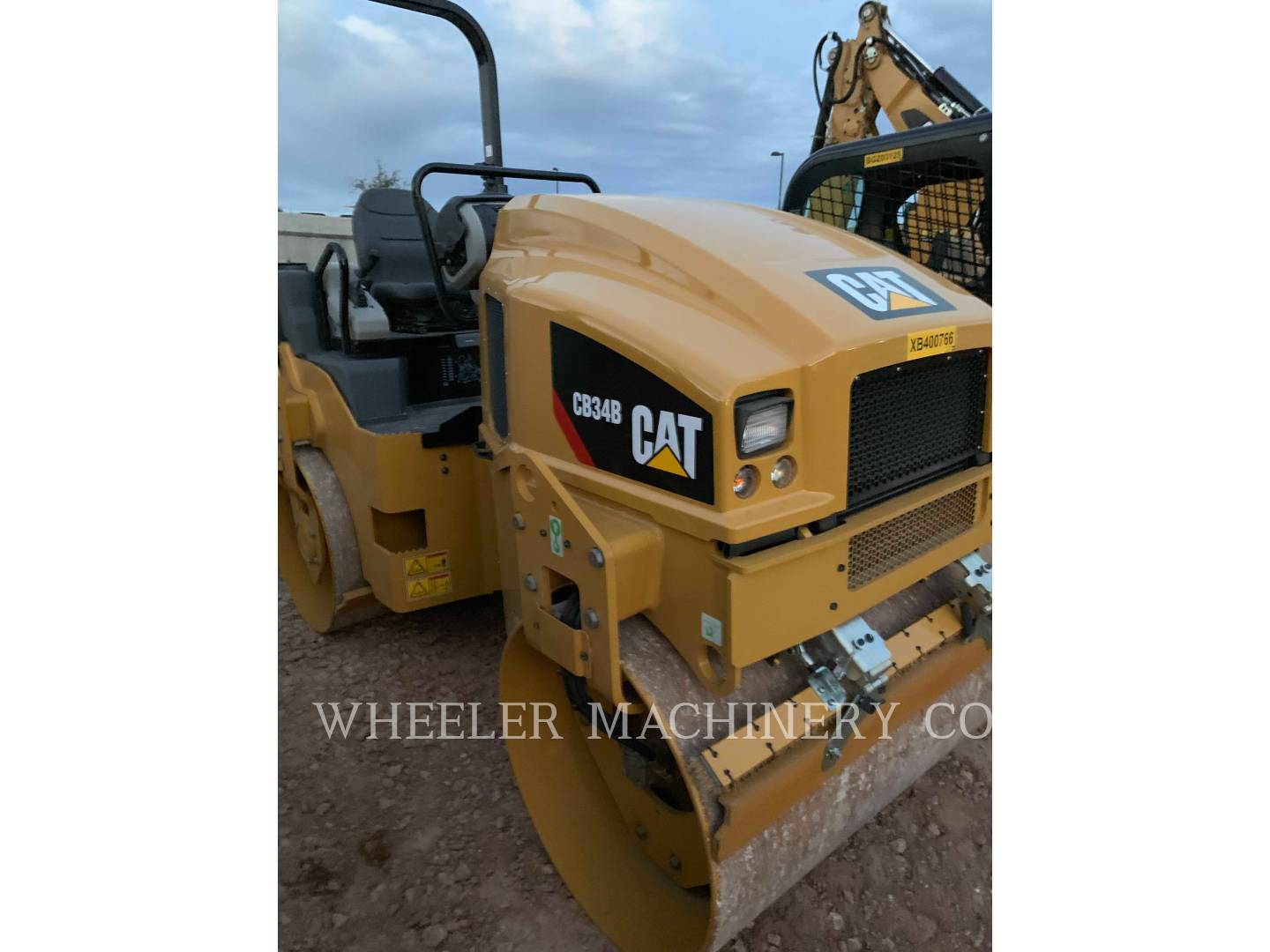 2019 Caterpillar CB34B Vibratory Double