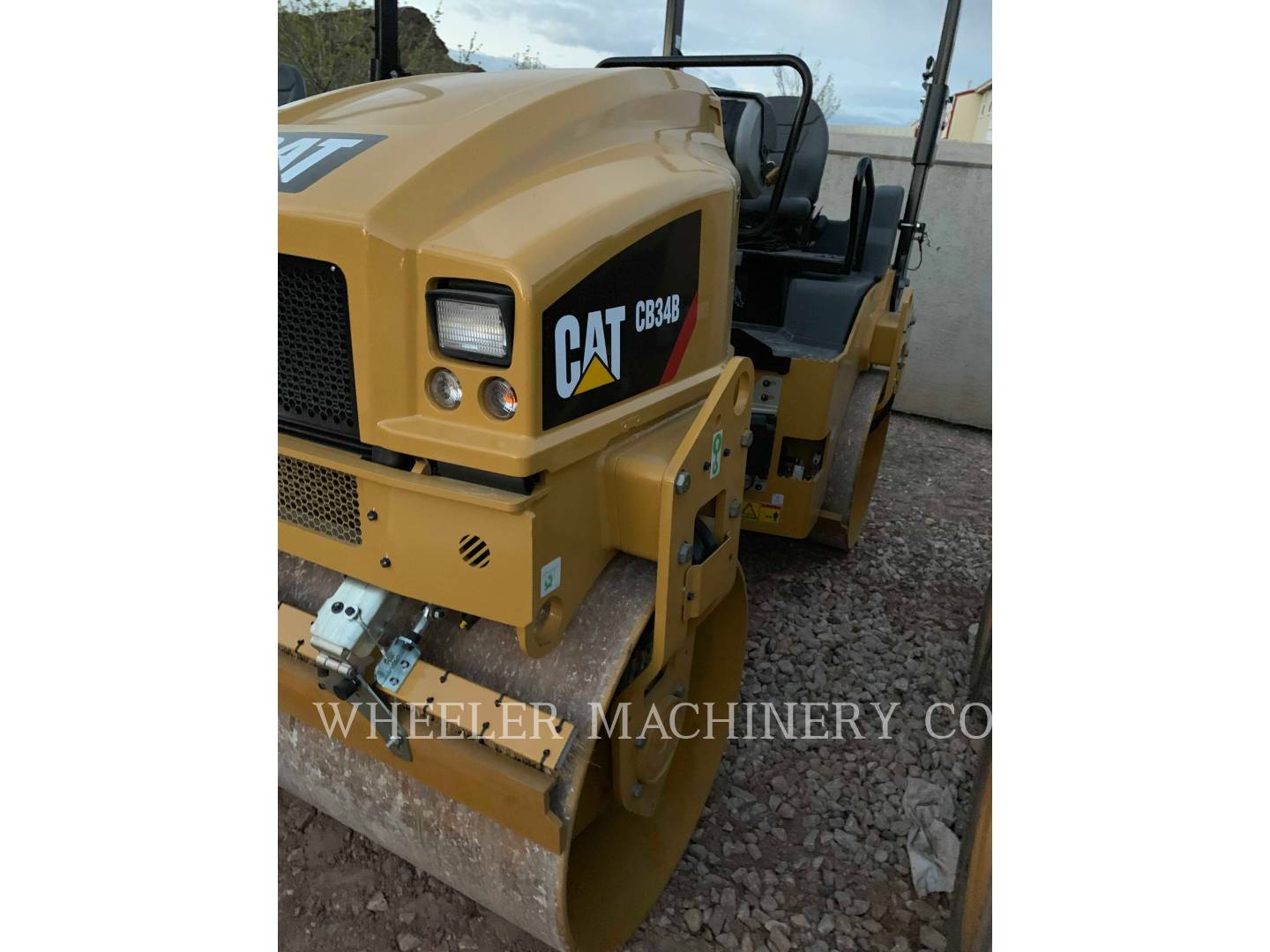 2019 Caterpillar CB34B Vibratory Double