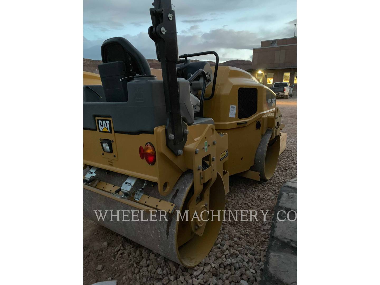 2019 Caterpillar CB34B CN Vibratory Double