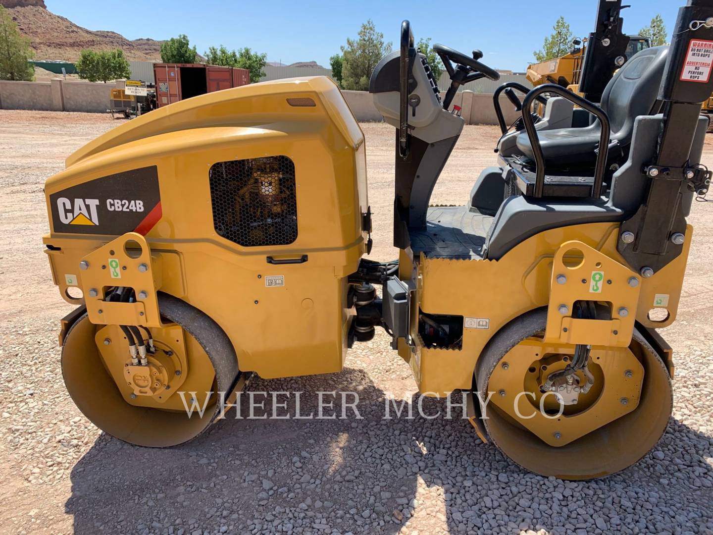 2018 Caterpillar CB24B Vibratory Double