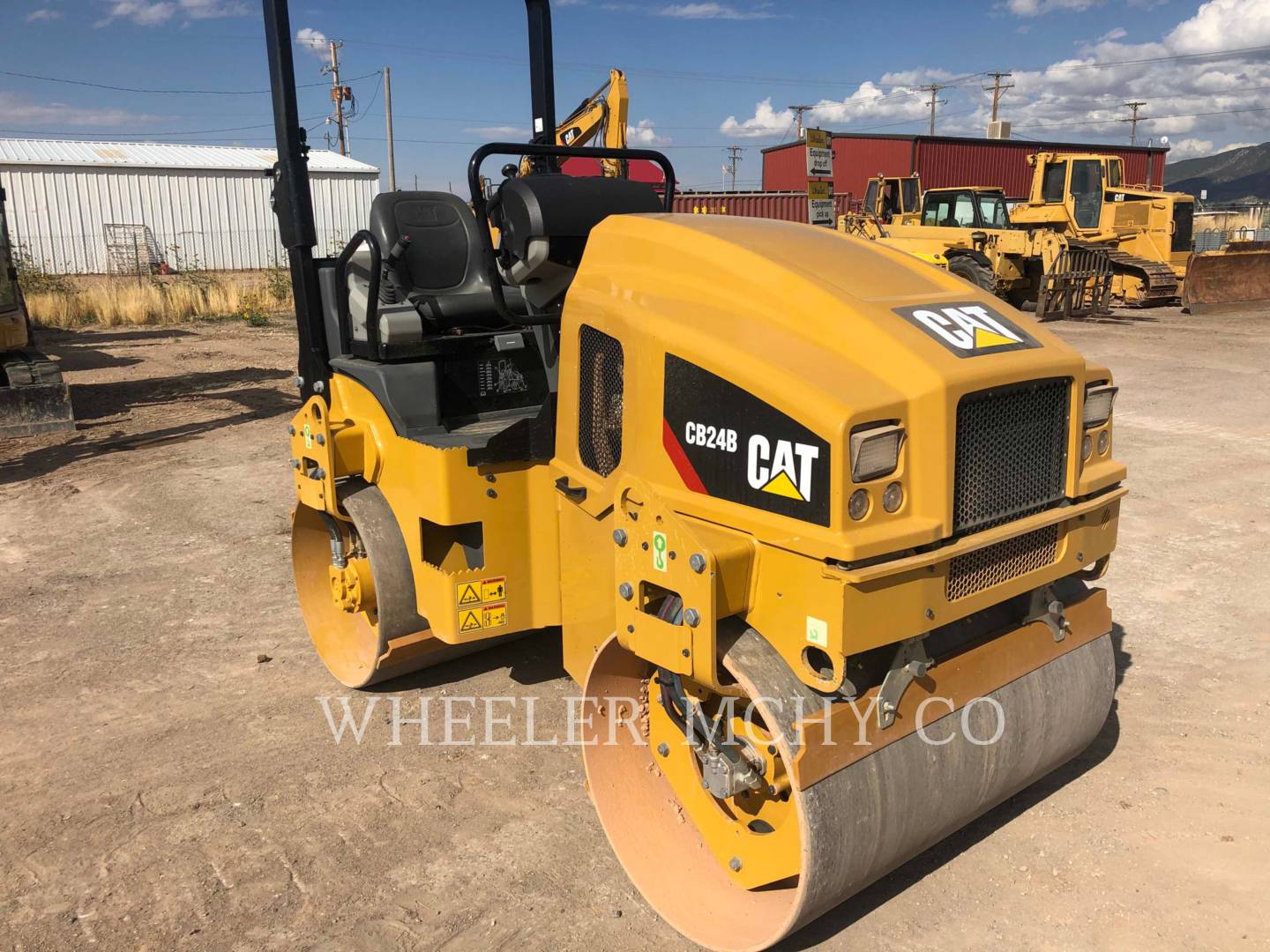 2018 Caterpillar CB24B Vibratory Double