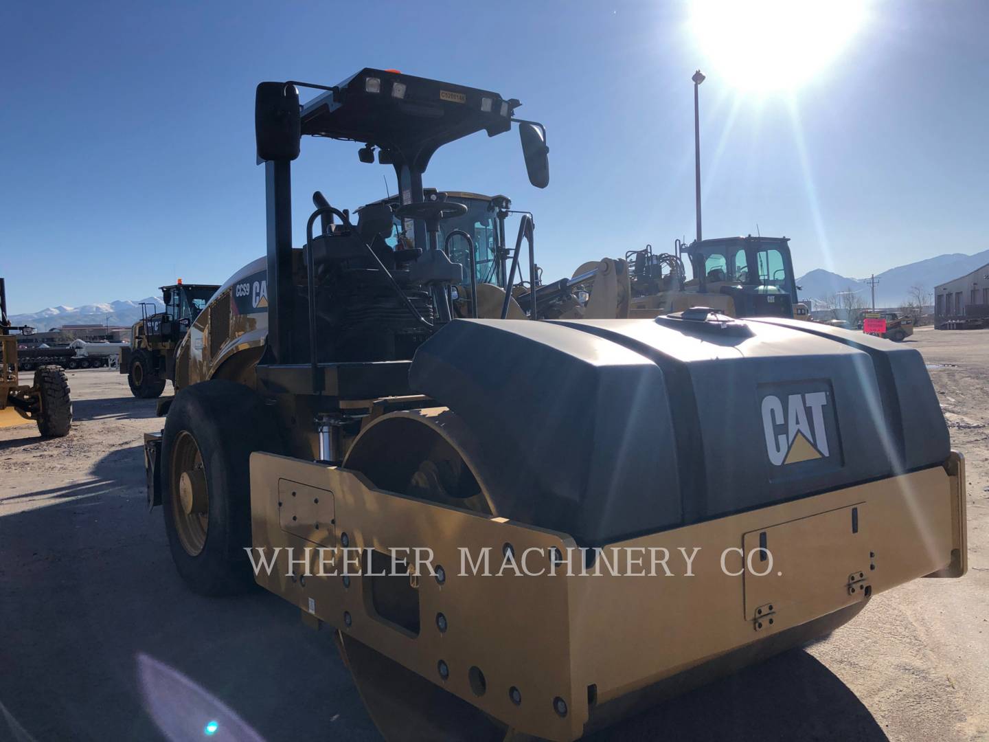 2019 Caterpillar CCS9 Vibratory Single