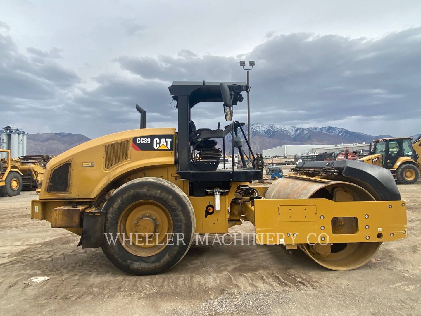 2019 Caterpillar CCS9 Vibratory Single