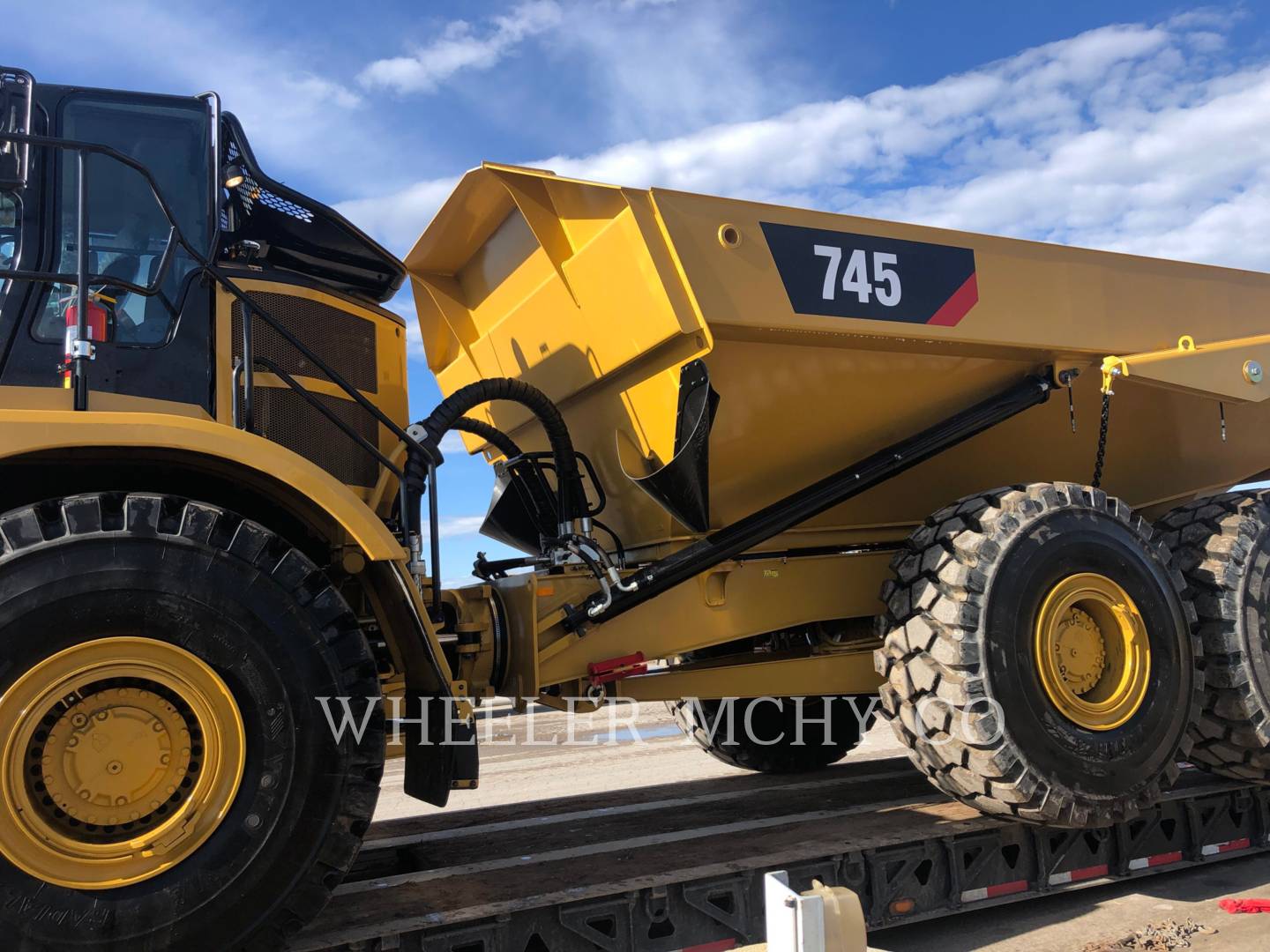 2019 Caterpillar 745 TG Articulated Truck