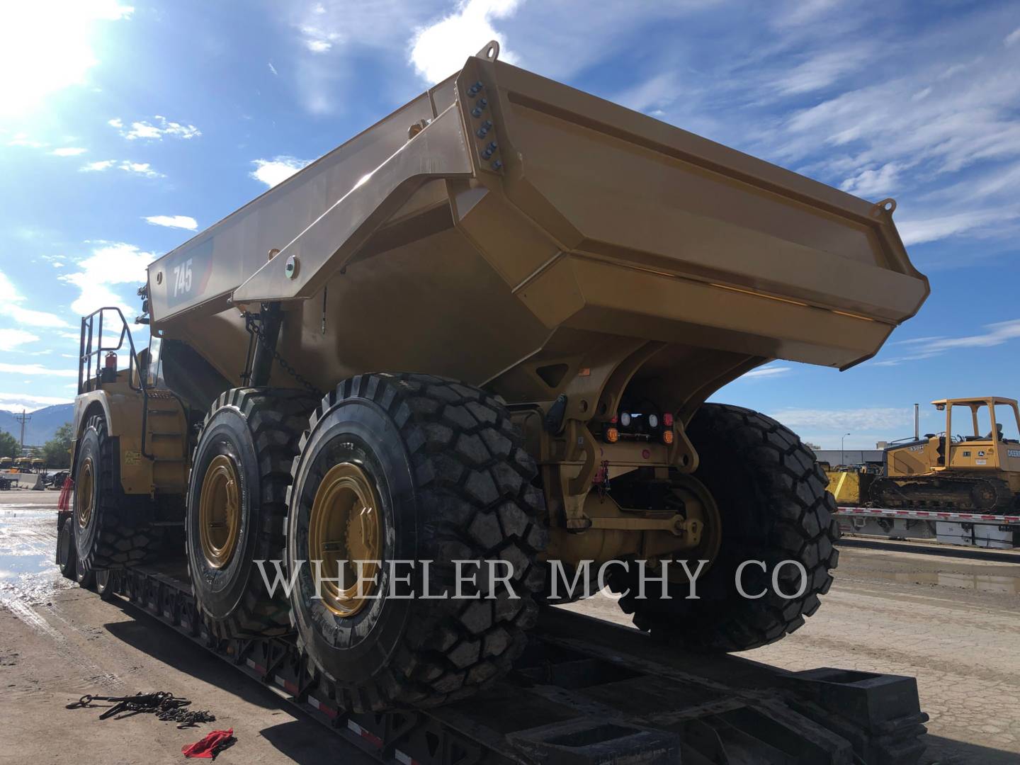 2019 Caterpillar 745 TG Articulated Truck