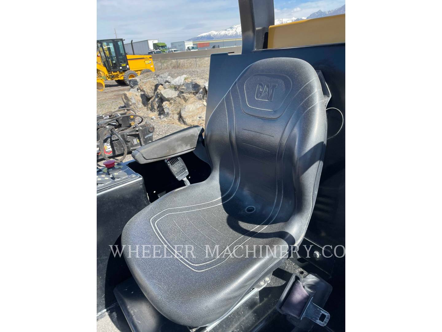 2019 Caterpillar CP34 Vibratory Single