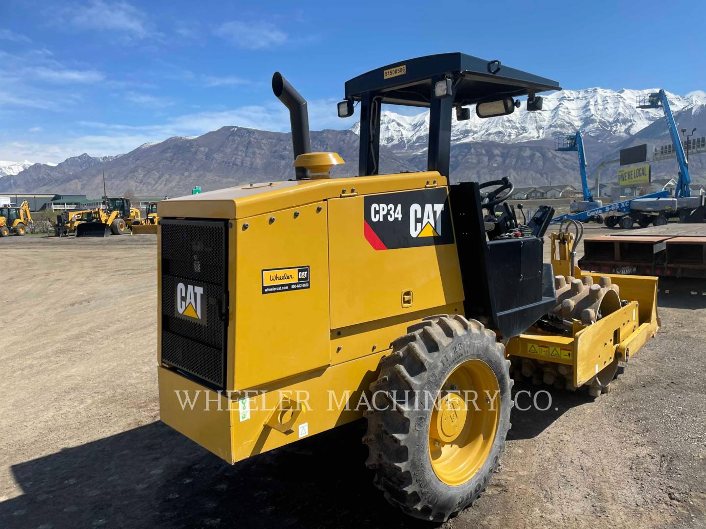 2019 Caterpillar CP34 Vibratory Single