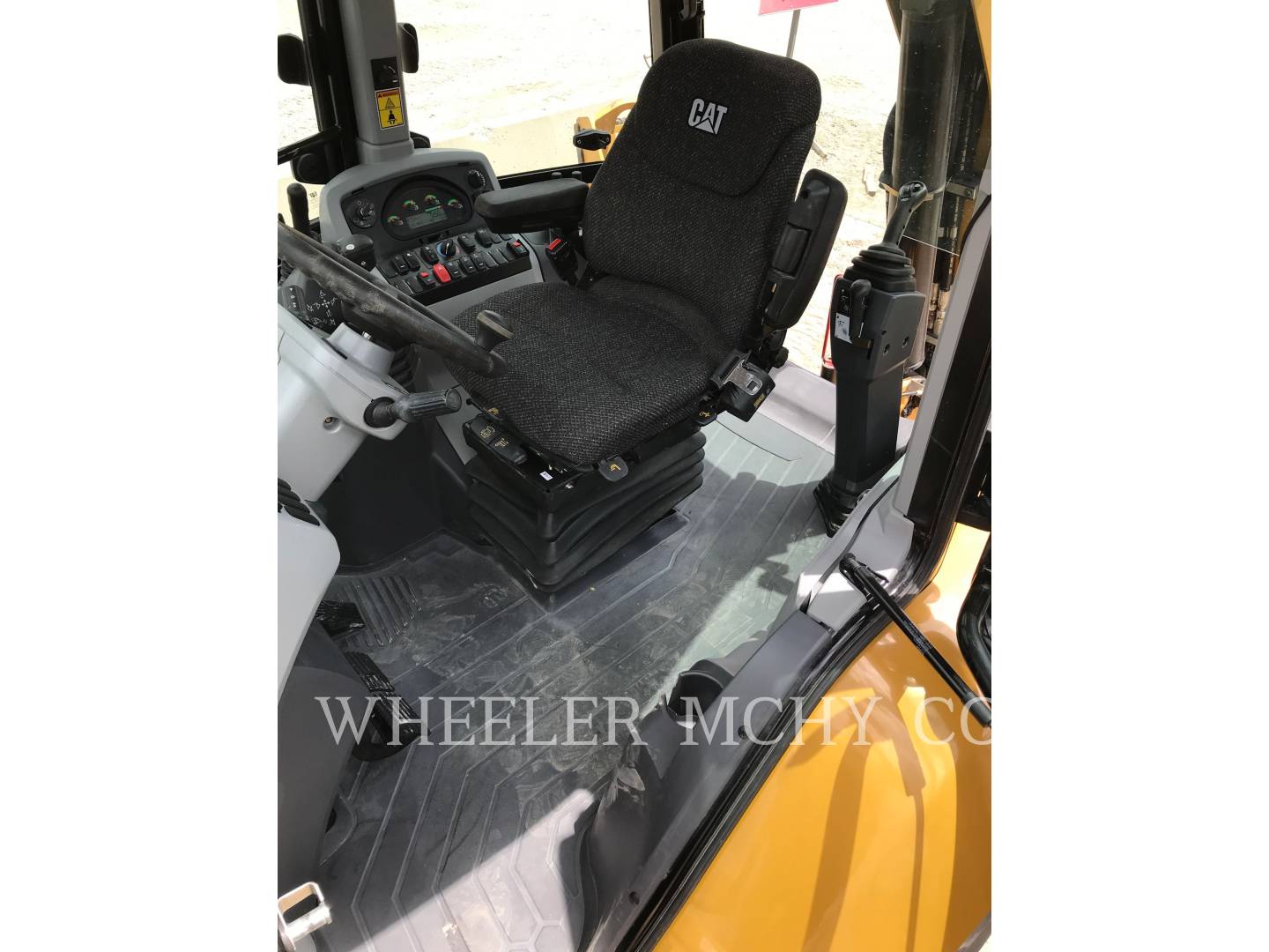 2018 Caterpillar 420F2 E Tractor Loader Backhoe