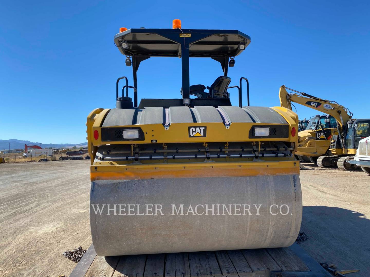 2019 Caterpillar CB15 CW Vibratory Double