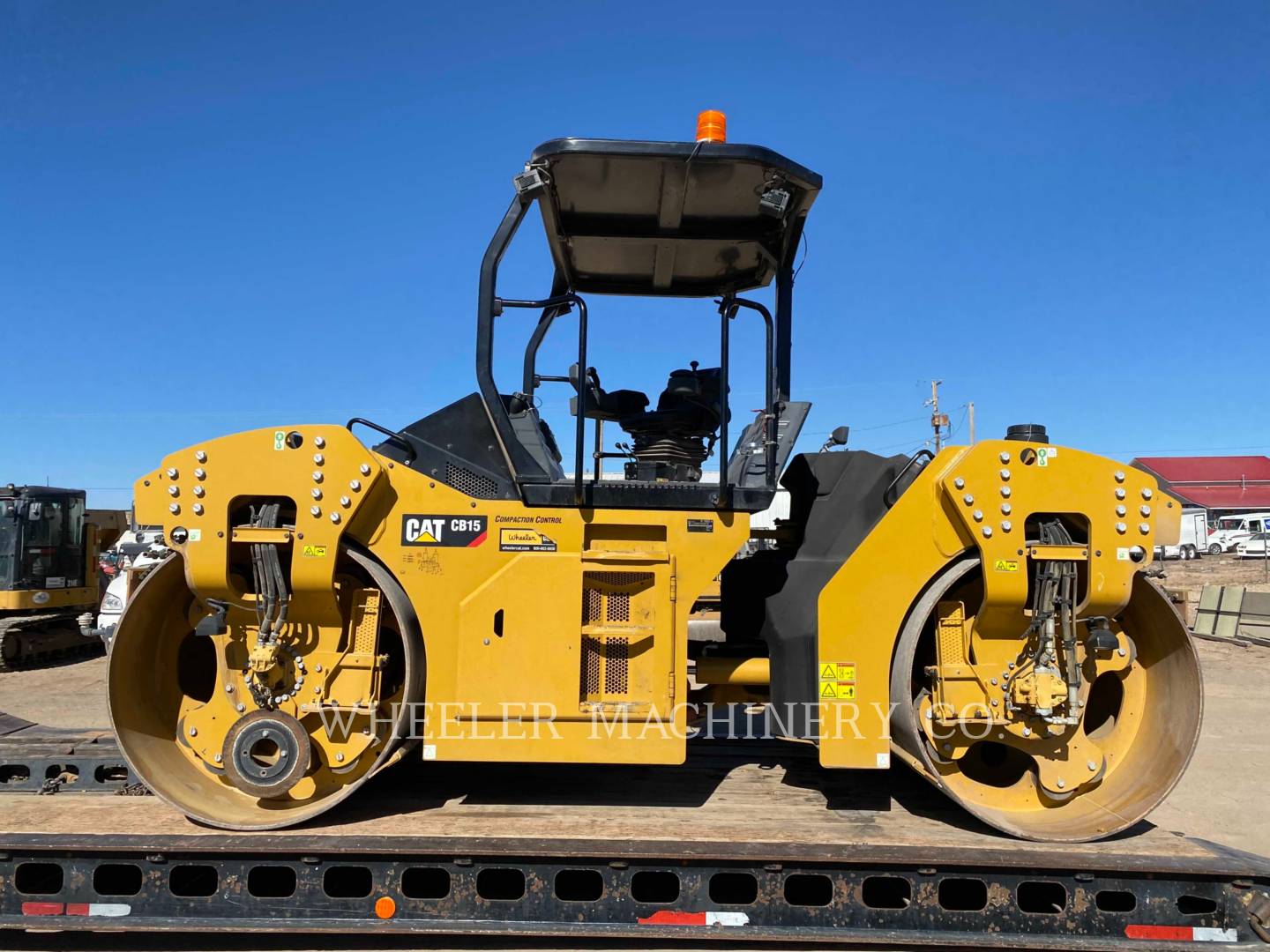 2019 Caterpillar CB15 CW Vibratory Double