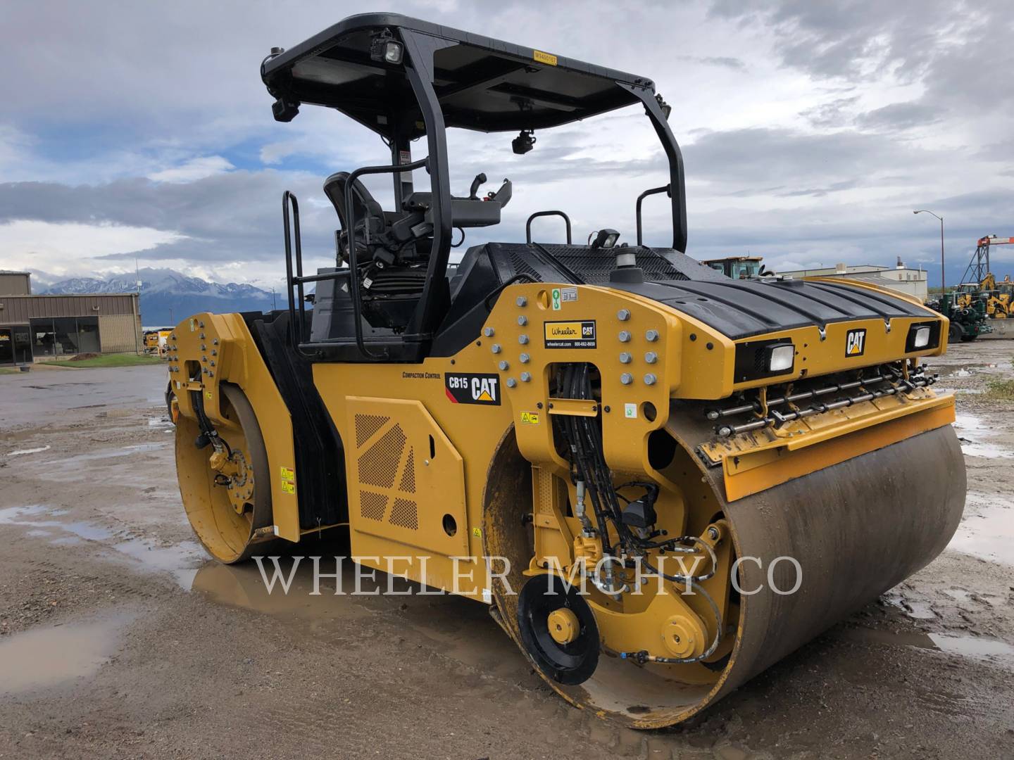 2018 Caterpillar CB15 CW Vibratory Double