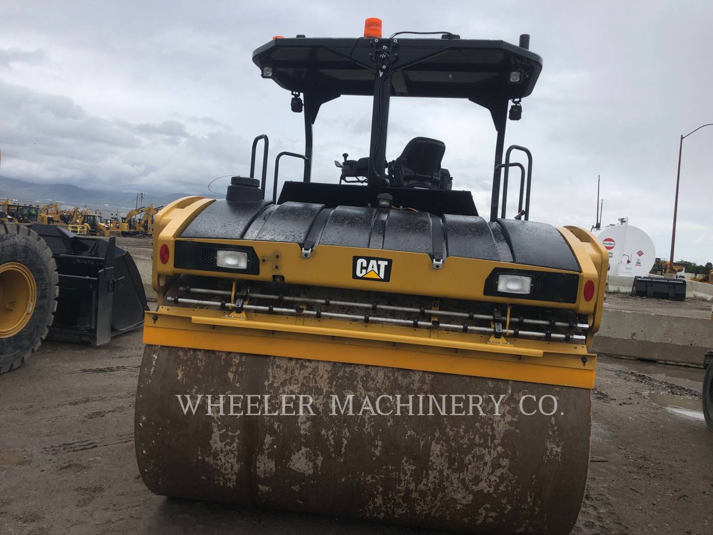 2019 Caterpillar CB15 Vibratory Double