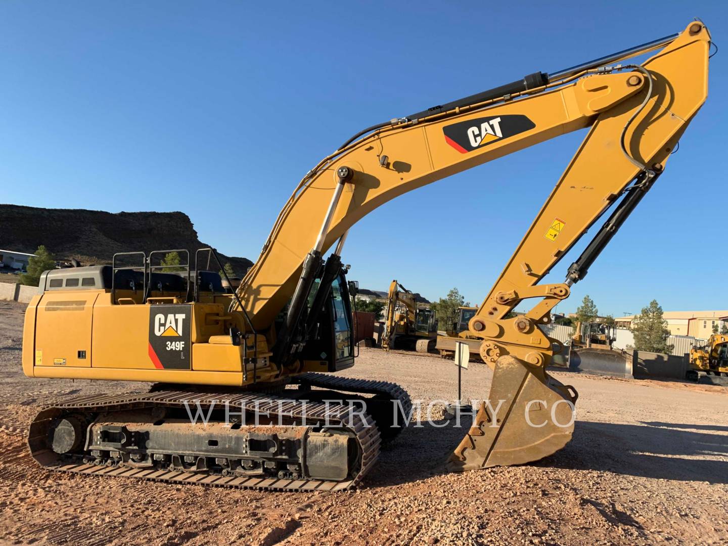 2019 Caterpillar 349F L Excavator