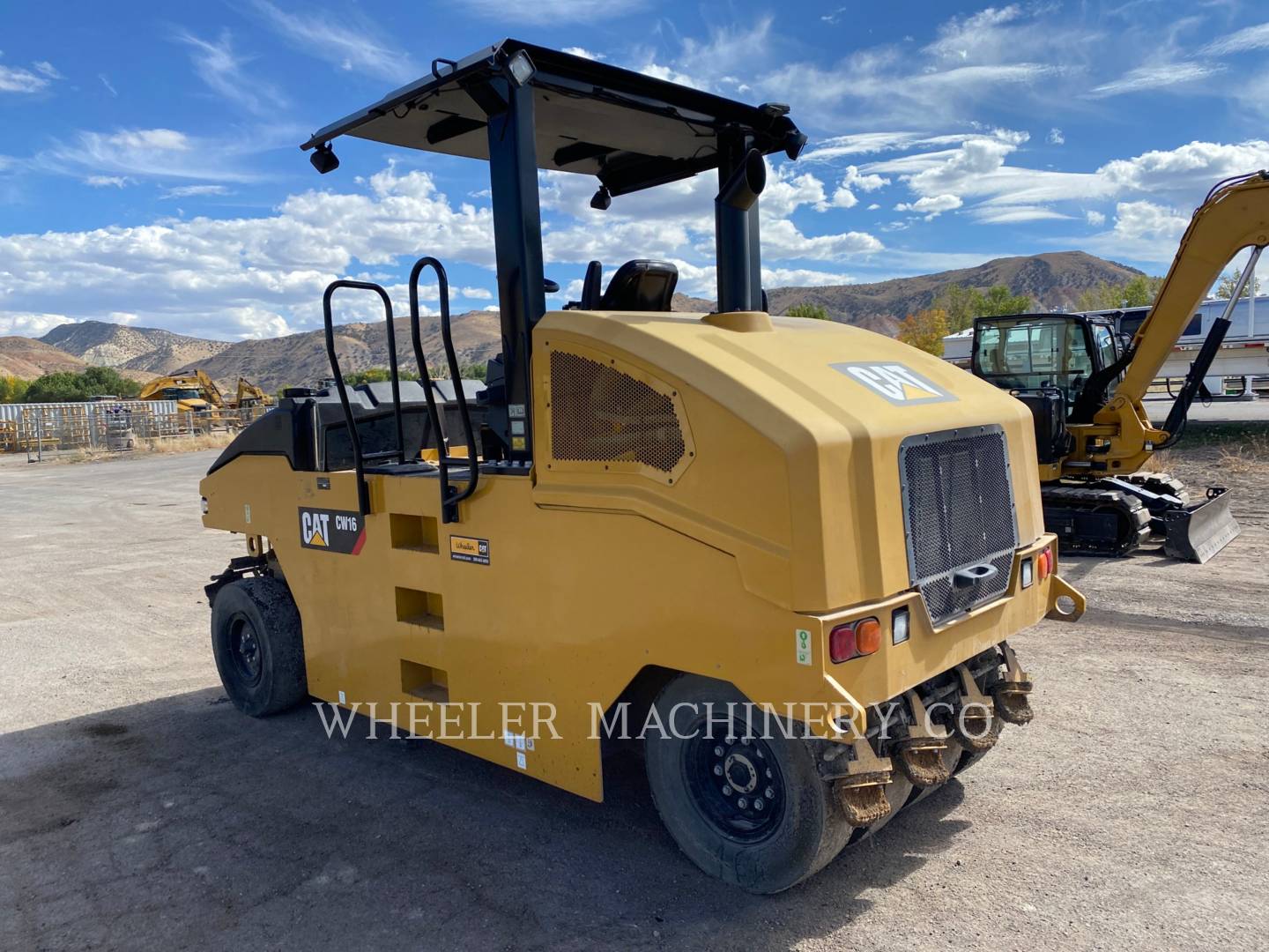 2019 Caterpillar CW16 Compactor