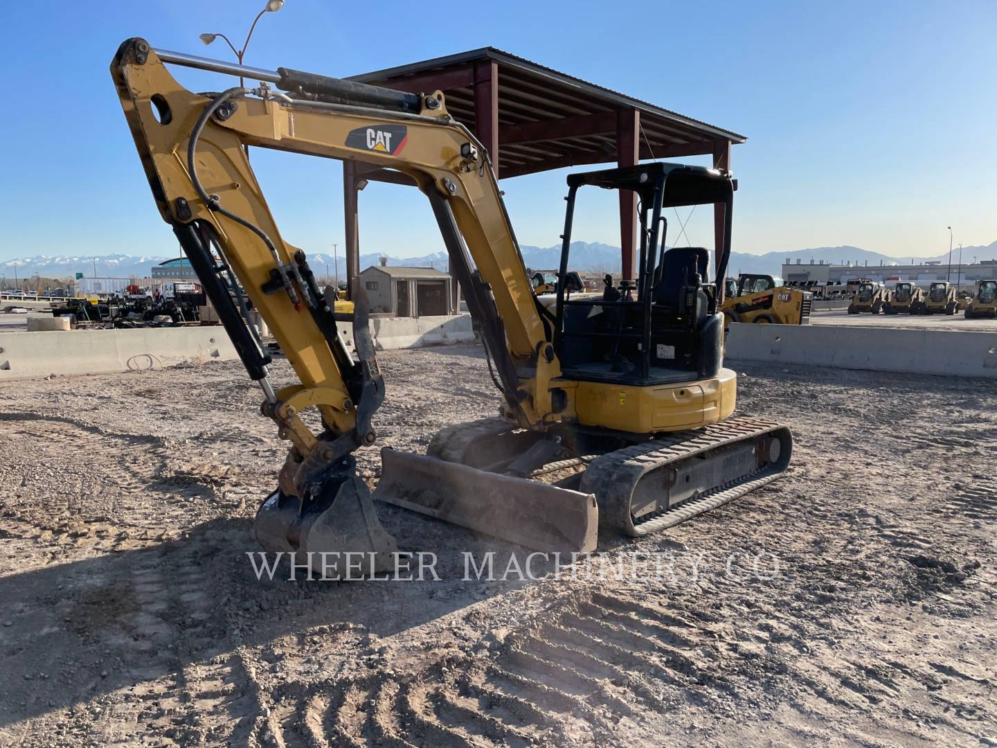 2015 Caterpillar 305.5E2C1T Excavator