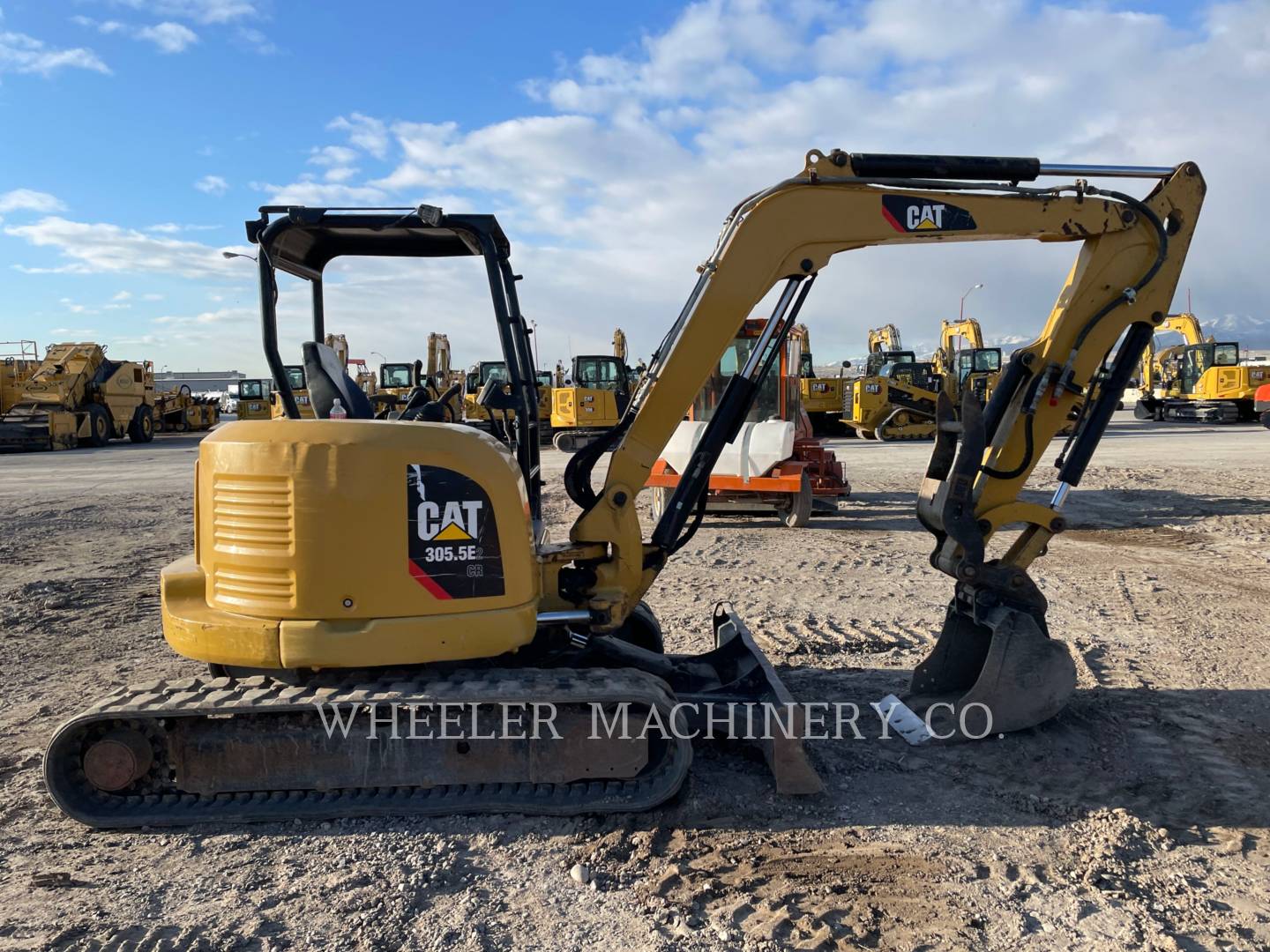 2015 Caterpillar 305.5E2C1T Excavator