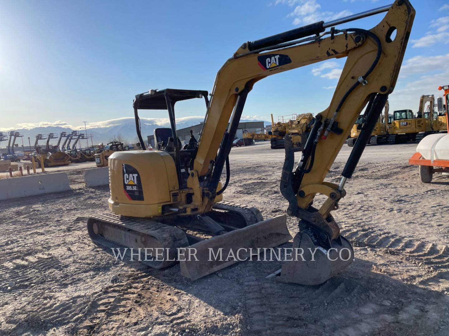 2015 Caterpillar 305.5E2C1T Excavator