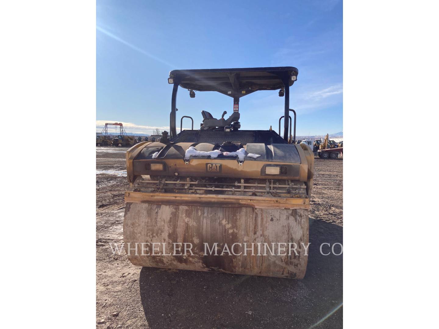 2019 Caterpillar CB15 Vibratory Double