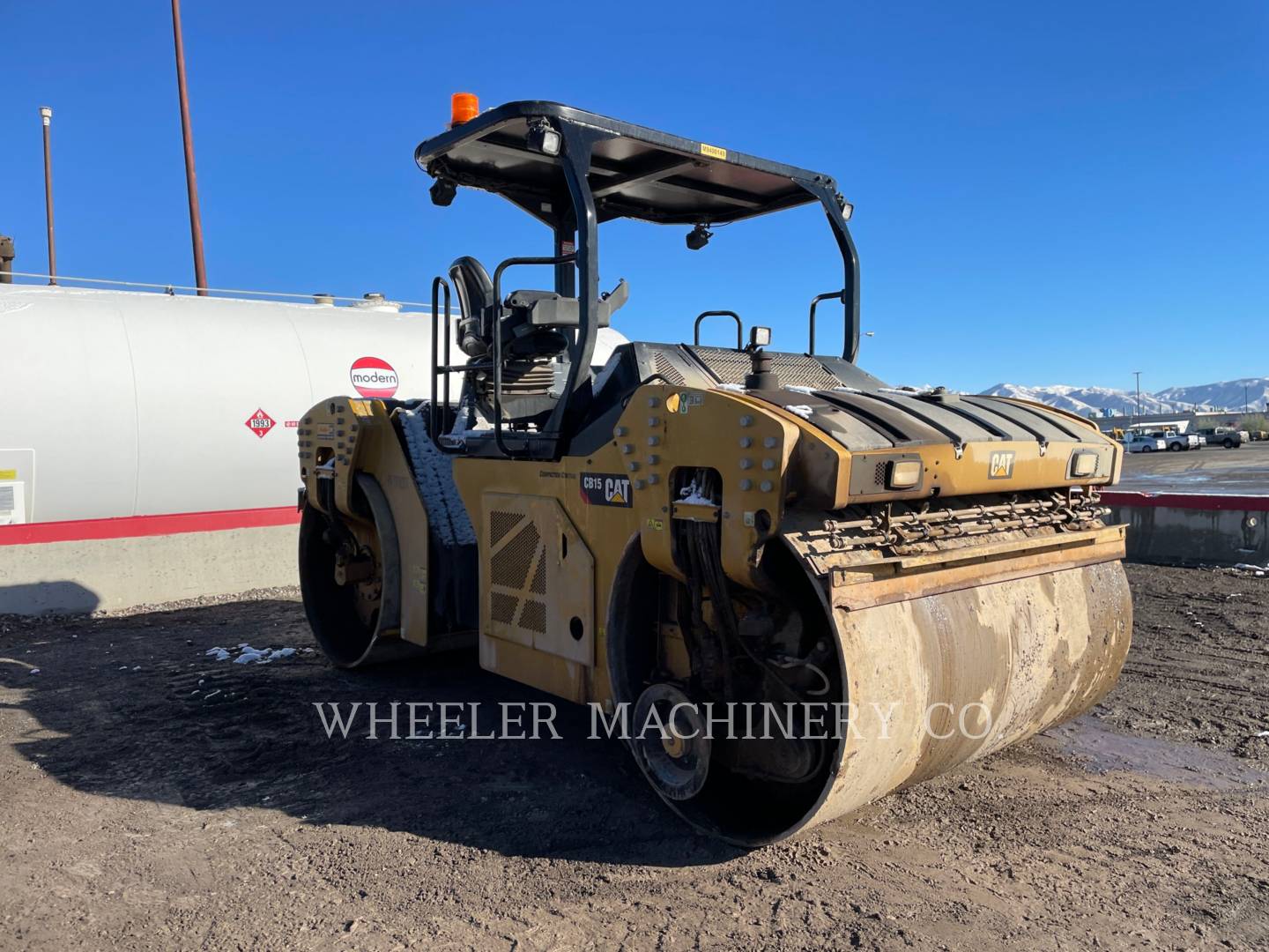 2019 Caterpillar CB15 CW Vibratory Double