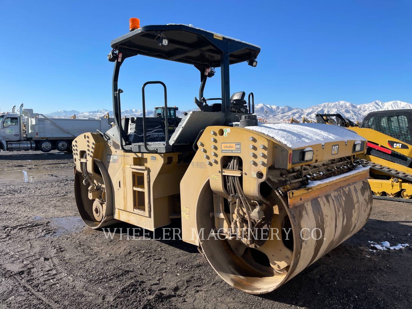 2019 Caterpillar CB15 CW Vibratory Double