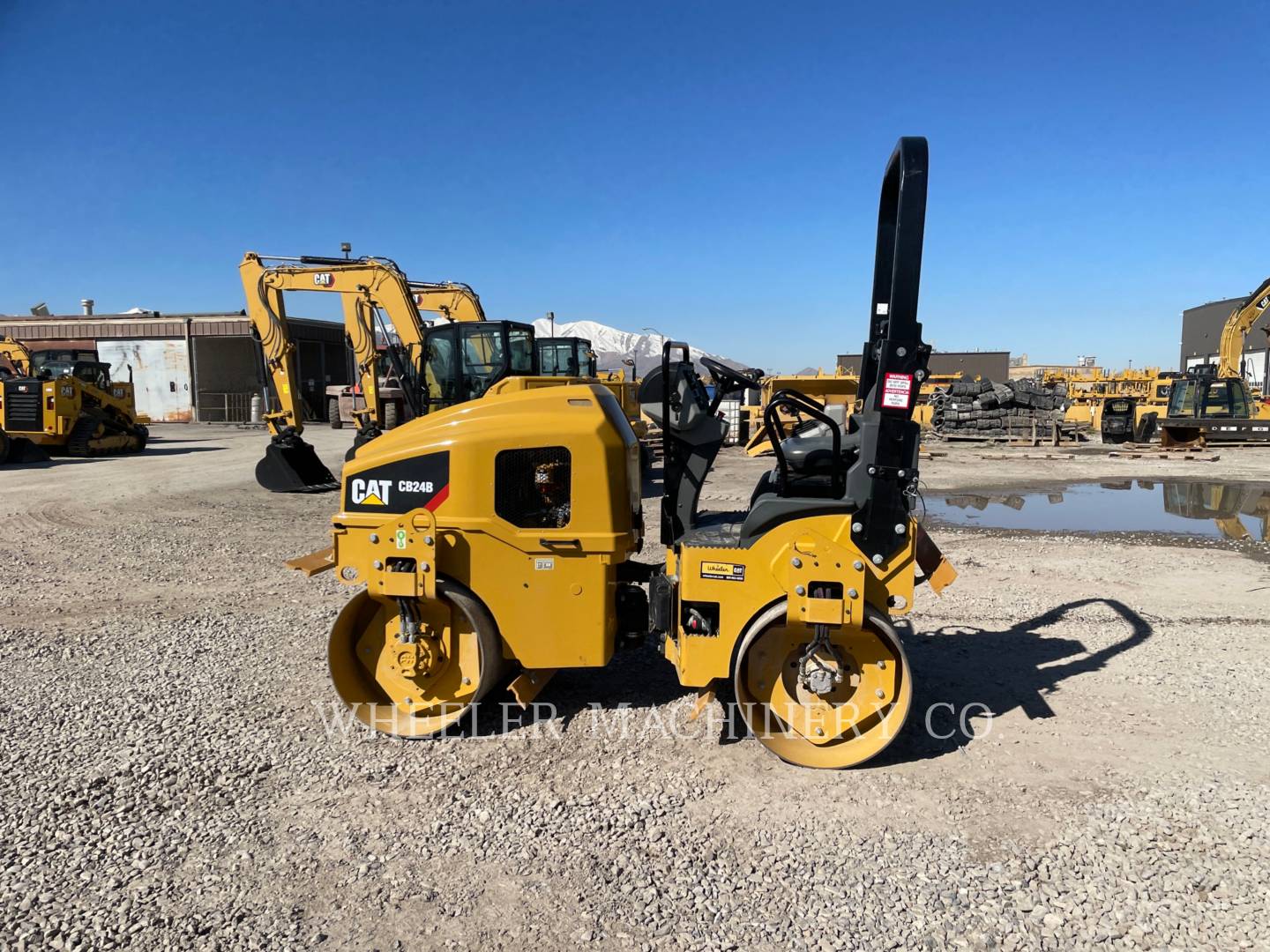 2019 Caterpillar CB24B Vibratory Double