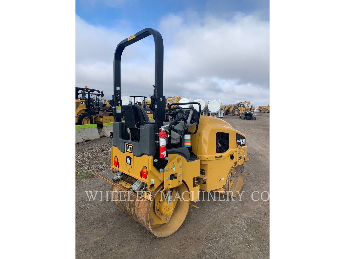 2019 Caterpillar CB22B Vibratory Double