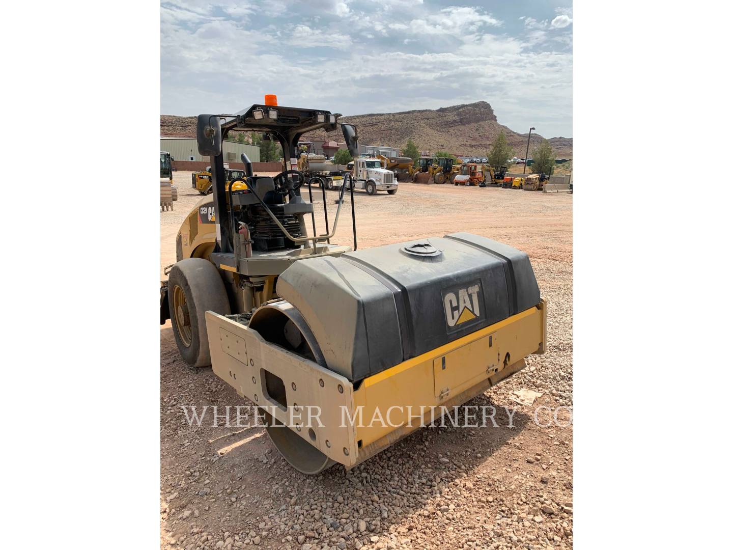 2020 Caterpillar CCS9 Vibratory Single