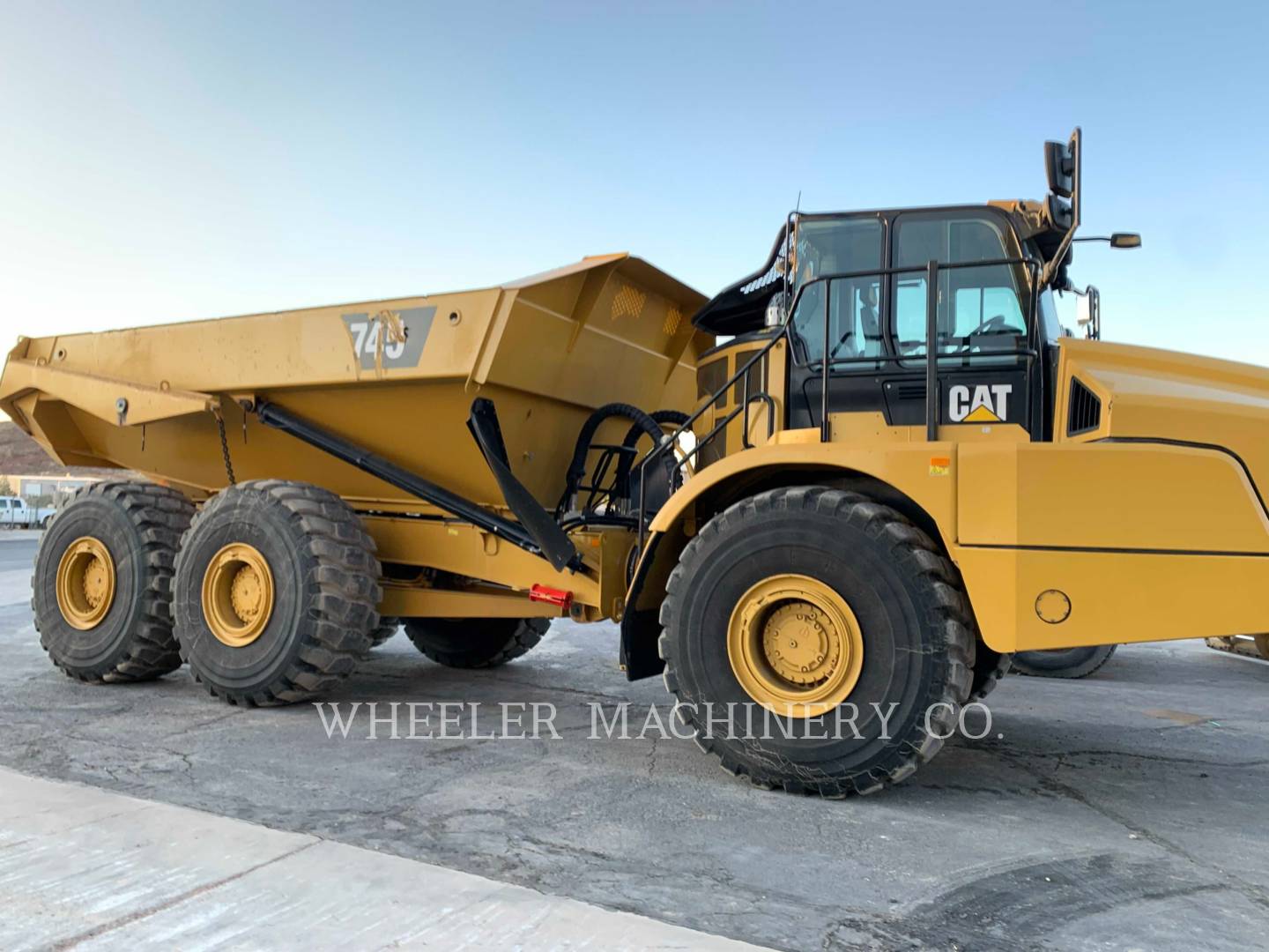 2019 Caterpillar 745 TG Articulated Truck