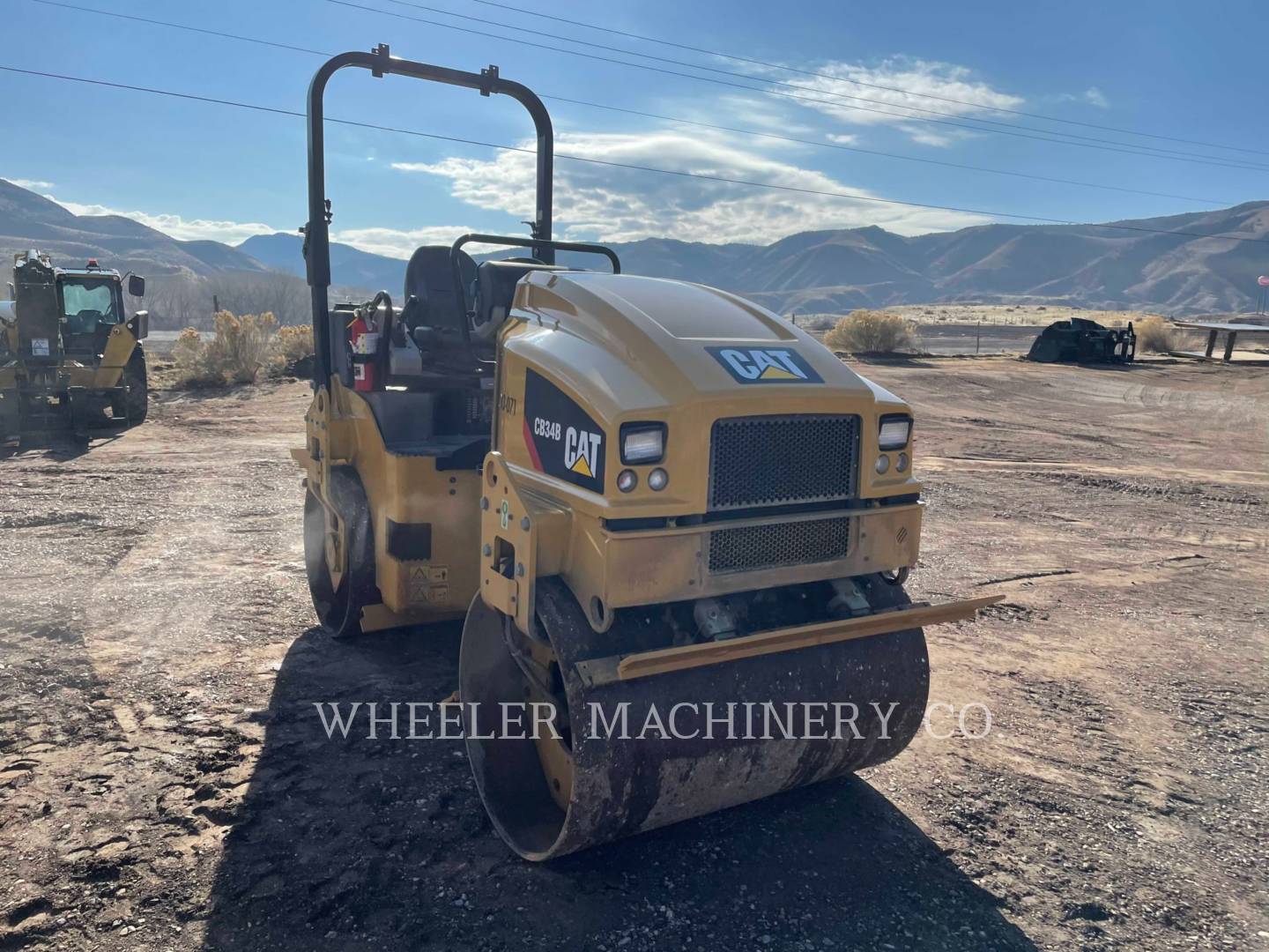 2020 Caterpillar CB34B Vibratory Double