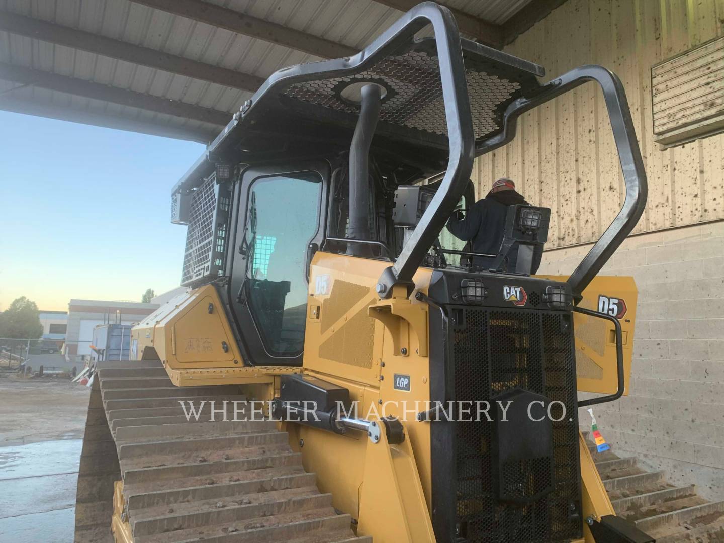 2020 Caterpillar D5 LGP PAT Dozer