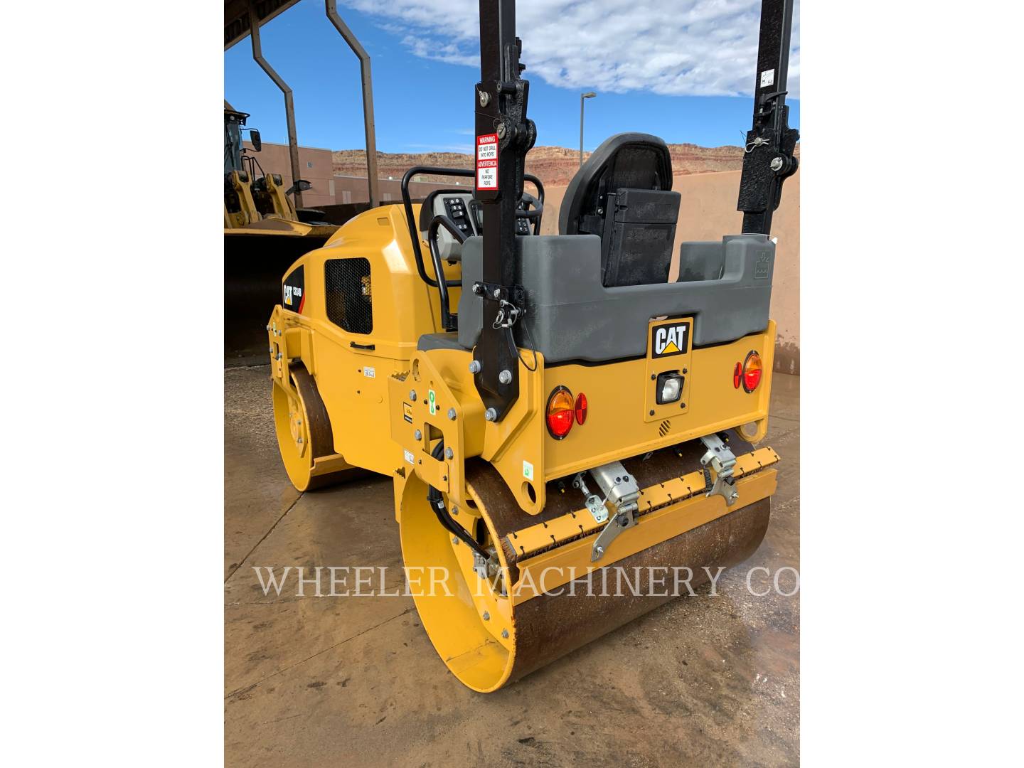 2019 Caterpillar CB34B Vibratory Double