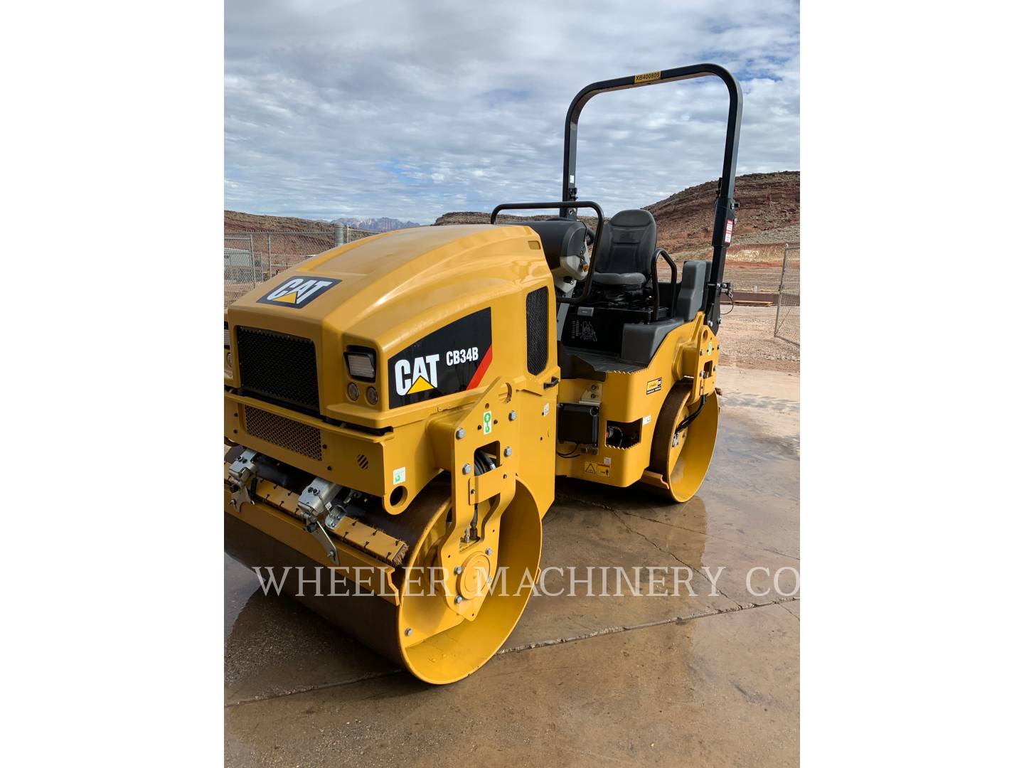 2019 Caterpillar CB34B Vibratory Double